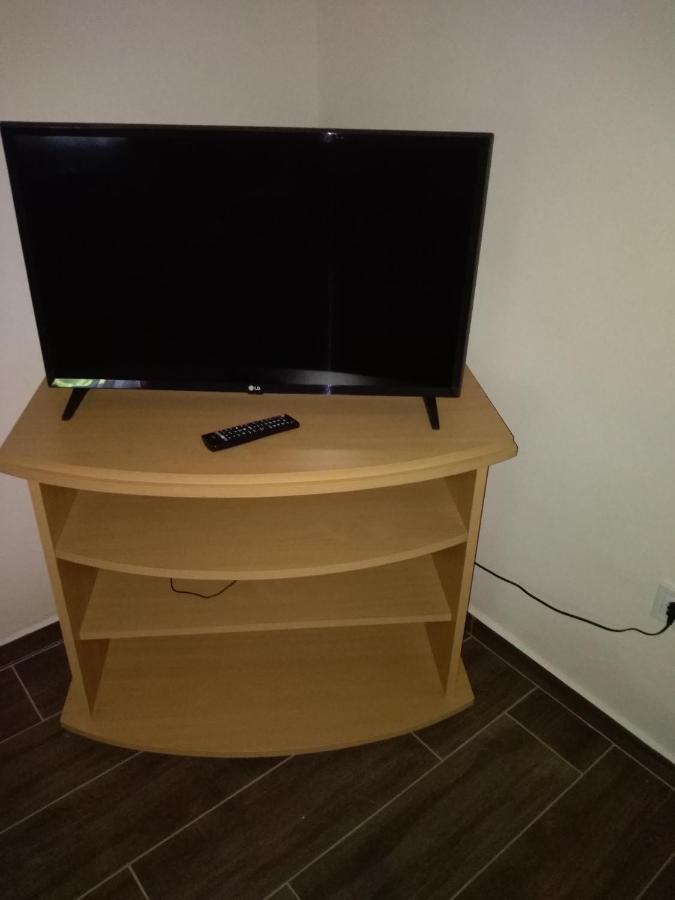 Raday Apartman ハイデゥソボスロー エクステリア 写真