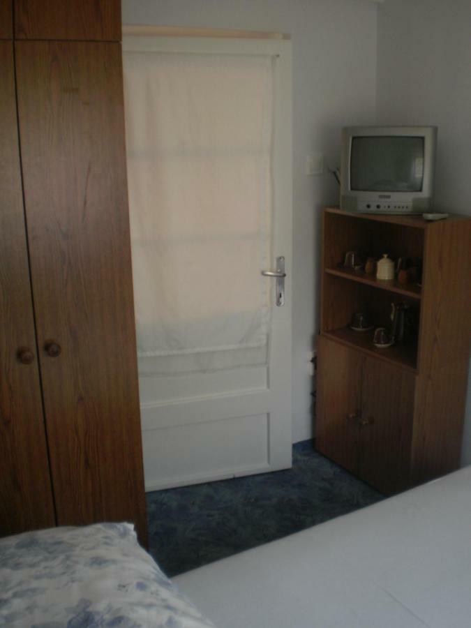 Raday Apartman ハイデゥソボスロー エクステリア 写真
